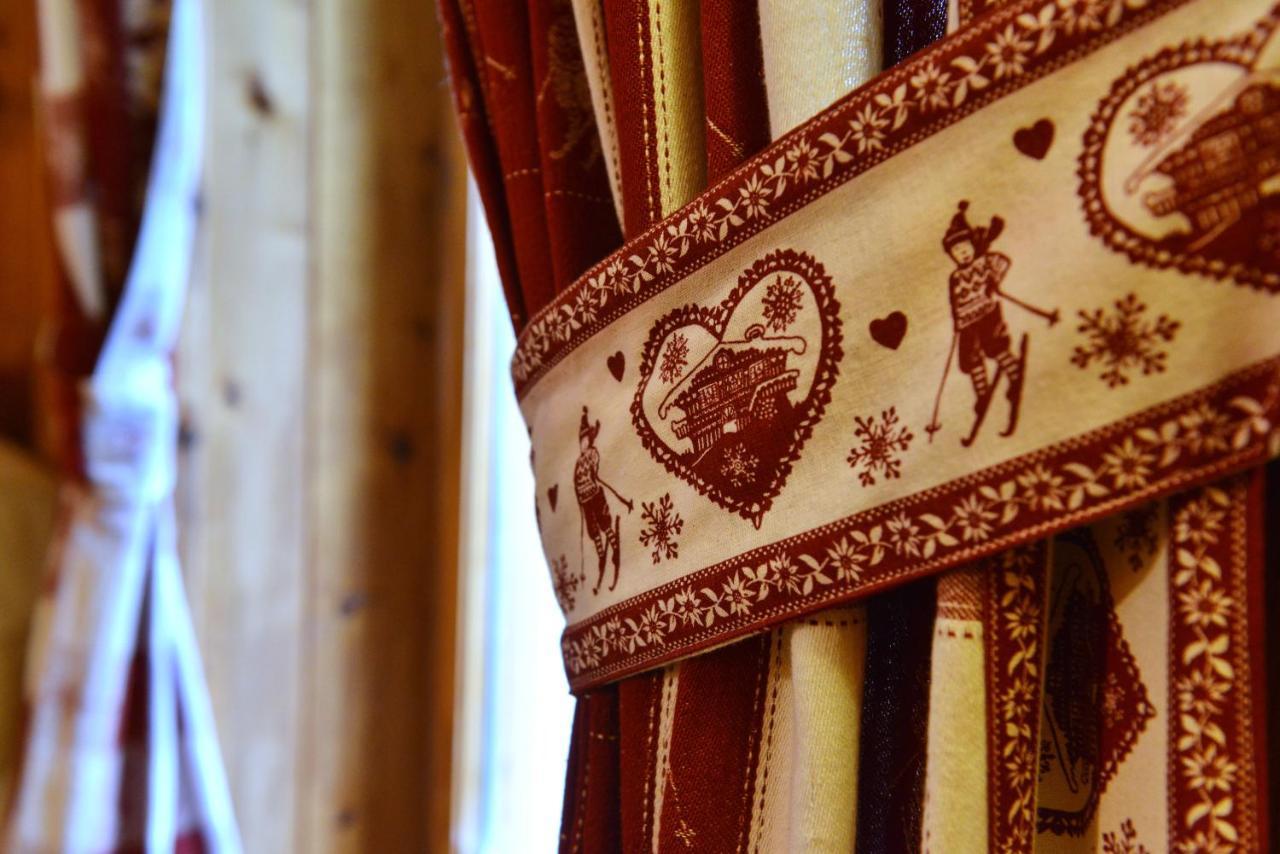 Maison De Santino กอนเญ ภายนอก รูปภาพ